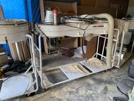 5hp dust extractor  - picture1' - Click to enlarge
