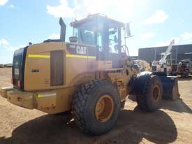 2008 Caterpillar 930H Tool Carrier - picture2' - Click to enlarge