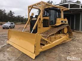 1987 Caterpillar D6H - picture2' - Click to enlarge