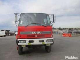 1995 Isuzu FTS700 - picture1' - Click to enlarge
