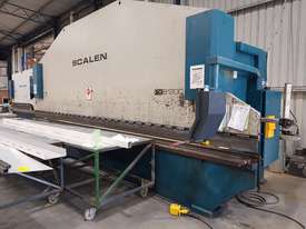 Scalen - Hydraulic Press Brake - 8m 200T - picture0' - Click to enlarge