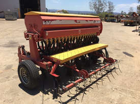 Duncan Eco Seeder Seed Drills Seeding/Planting Equip - picture2' - Click to enlarge