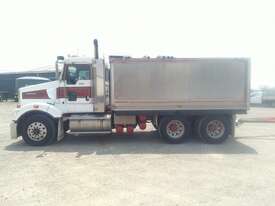 Kenworth T409 - picture2' - Click to enlarge