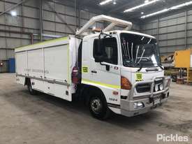 2009 Hino FD1J Series 2 - picture0' - Click to enlarge