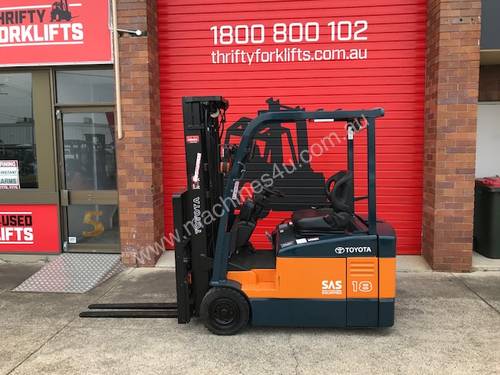 TOYOTA FORKLIFTS 7FBE18 S/N 58726 CONTAINER MAST 
