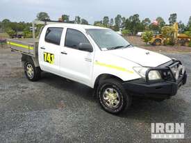 2010 Toyota Hilux Dual Cab 4x4 Ute - picture0' - Click to enlarge