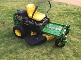 John Deere Z235 Zero Turn Lawn Equipment - picture0' - Click to enlarge