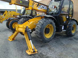 JCB 530-105 Telescopic Handler - picture2' - Click to enlarge