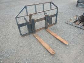 Fork Tynes to suit 5 Ton Wheeled Loader - picture2' - Click to enlarge