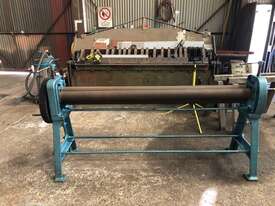 John Heine 60H Sheet Metal Roll Forming Machine - picture0' - Click to enlarge
