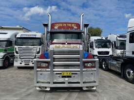 Mack Superliner 6 x 4 Prime Mover - picture0' - Click to enlarge