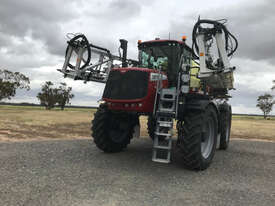 Hardi  Boom Sprayer - picture0' - Click to enlarge