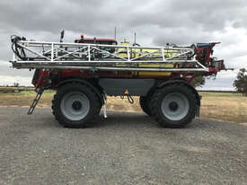 Hardi  Boom Sprayer - picture2' - Click to enlarge