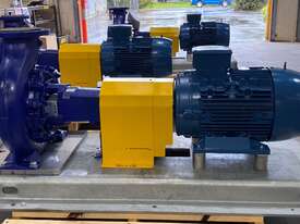 Electric Driven Water Pump Set - picture0' - Click to enlarge