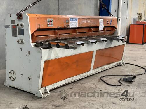 Hot Deal! 3100mm x 4mm Hydraulic Guillotine - Cuts Well Priced to Sell Due to Incoming Containers