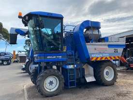 2001 New Holland/Braud SB65 Grape Harvester - picture1' - Click to enlarge