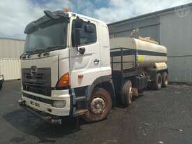 Hino FY - picture1' - Click to enlarge