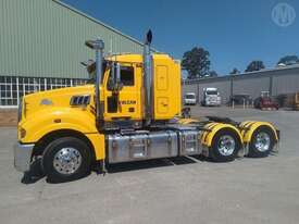 Mack CLXT - picture2' - Click to enlarge
