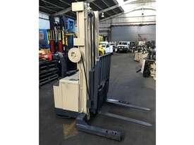 Crown 30WRTL150, 1.5Ton (3.8m Lift) Walkie Reach, 24V Electric Forklift - Hire - picture0' - Click to enlarge