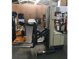 Crown 30WRTL150, 1.5Ton (3.8m Lift) Walkie Reach, 24V Electric Forklift - Hire - picture1' - Click to enlarge