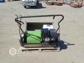 ALROH REEL LAWN MOWER & CATCHER - picture1' - Click to enlarge