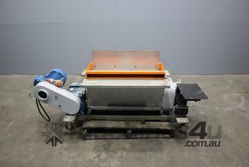 Industrial Twin Shaft Shredder - 11kW - Irwin Chesaw 28