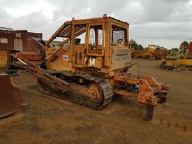 1983 Caterpillar D5B Bulldozer *CONDITIONS APPLY* - picture2' - Click to enlarge