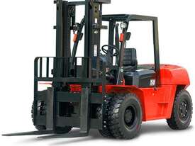 R Series 5.0-7.0t Internal Combustion Counterbalanced Forklift Truck - picture0' - Click to enlarge