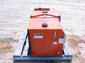 Kubota Lowboy GL9000 generator 8 KVA - picture1' - Click to enlarge