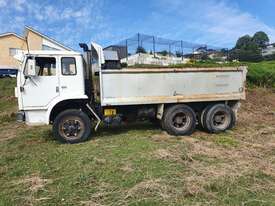 Acco Tipper 1950D  - picture0' - Click to enlarge