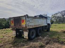 Acco Tipper 1950D  - picture2' - Click to enlarge