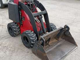 Used Dingo K9-3 Mini Loader - picture1' - Click to enlarge