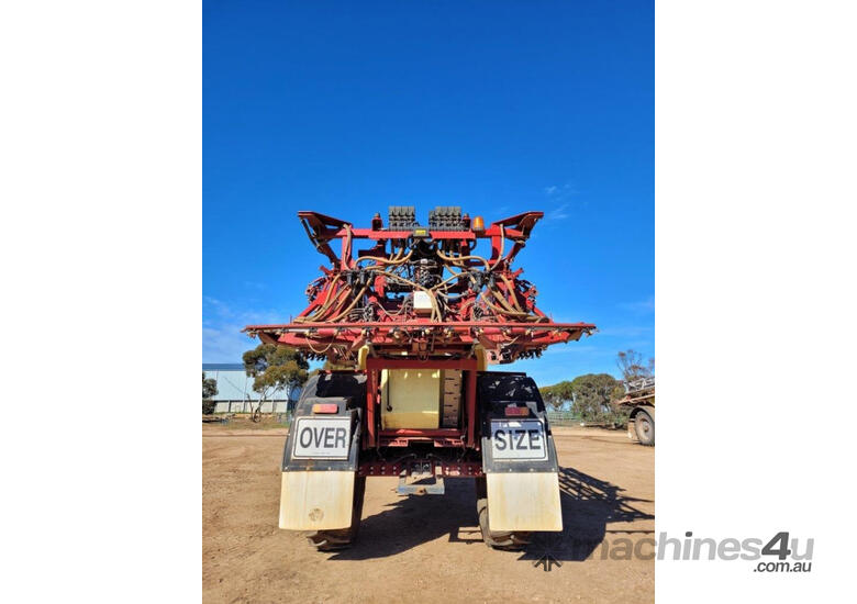 caption Hardi Commander 8536 TDZ Boom Spray Sprayer