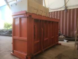 ORWAK Cardboard compactor ***MUST GO**** - picture1' - Click to enlarge