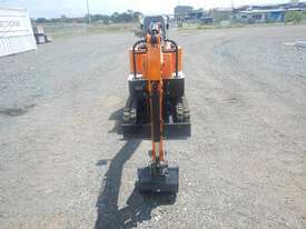 Yunsan YS11 Micro Excavator - picture1' - Click to enlarge