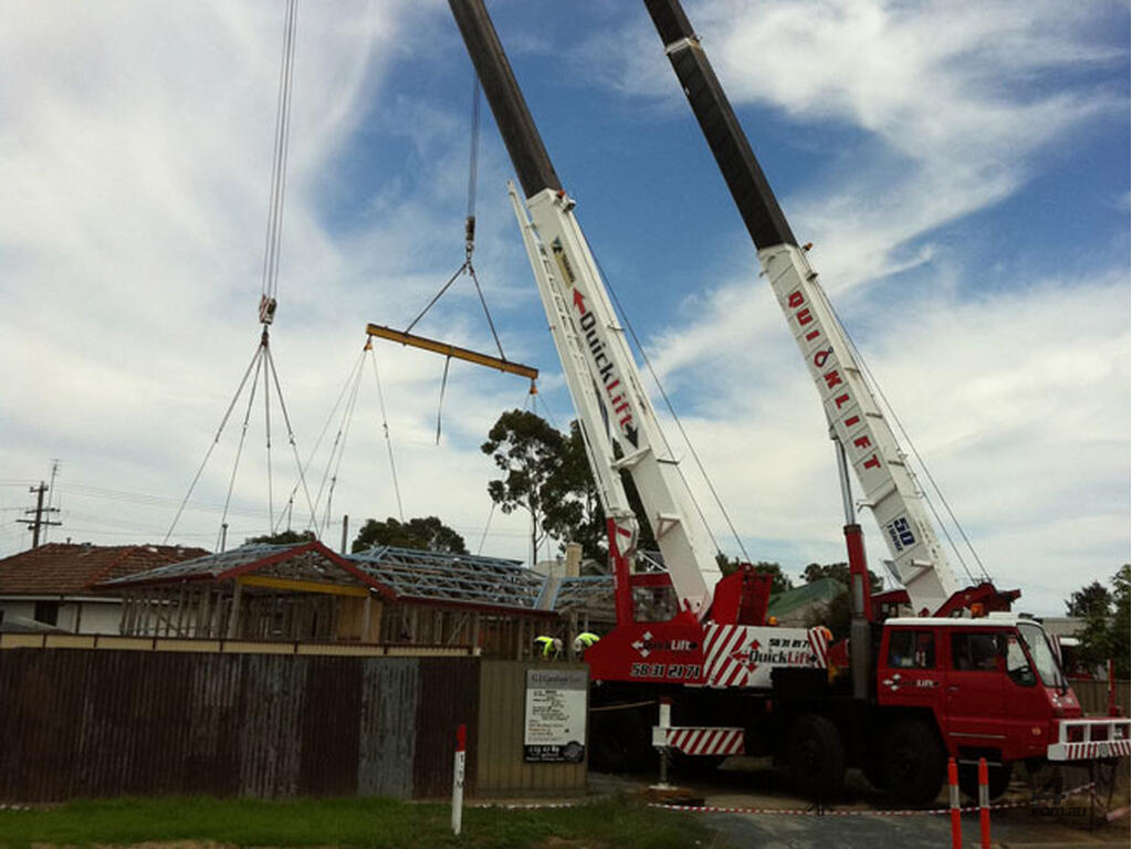 Hire tadano TRUCK MOUNTED CRANES Truck Mounted Crane in SHEPPARTON, VIC