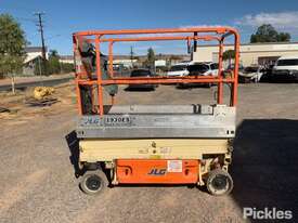 2011 JLG 1930ES - picture1' - Click to enlarge