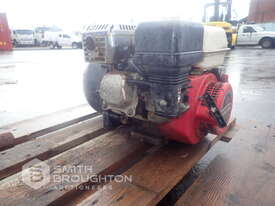 PALLET COMPRISING OF HONDA MOTOR, PUMP & HONDA 9.0HP MOTOR (PARTS) - picture2' - Click to enlarge