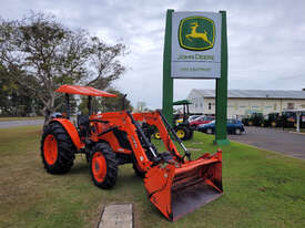 Kubota M7040 FWA/4WD Tractor - picture0' - Click to enlarge