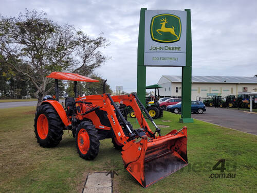 Kubota M7040 FWA/4WD Tractor