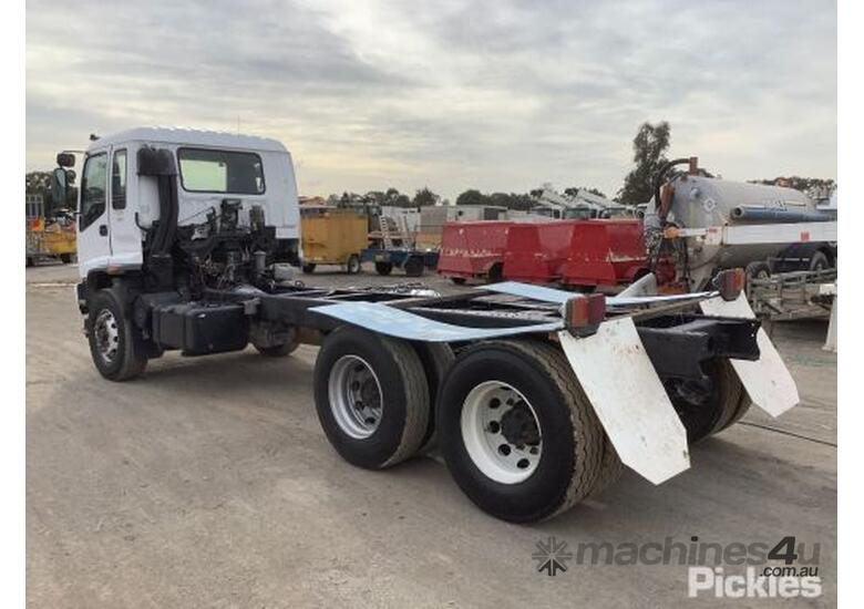 Buy Used Isuzu FVZ1400 Tray Truck in , - Listed on Machines4u