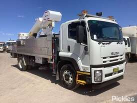 2011 Isuzu FVR1000 - picture0' - Click to enlarge