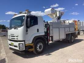 2011 Isuzu FVR1000 - picture0' - Click to enlarge