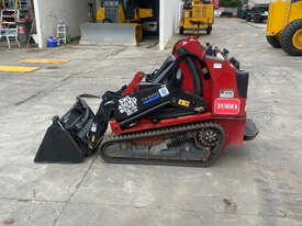 Toro TX1000 Skid Steer Loader - picture0' - Click to enlarge