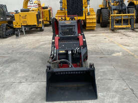 Toro TX1000 Skid Steer Loader - picture1' - Click to enlarge