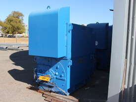 TECO 3-PHASE INDUCTION MOTOR - picture2' - Click to enlarge