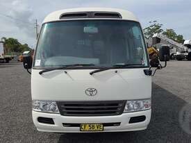 Toyota Coaster XZB50R - picture0' - Click to enlarge