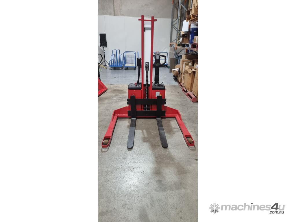 New Logistec RX Evo Straddle Carrier (870458)