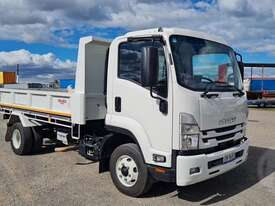 Isuzu FRR - picture0' - Click to enlarge