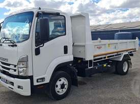 Isuzu FRR - picture2' - Click to enlarge